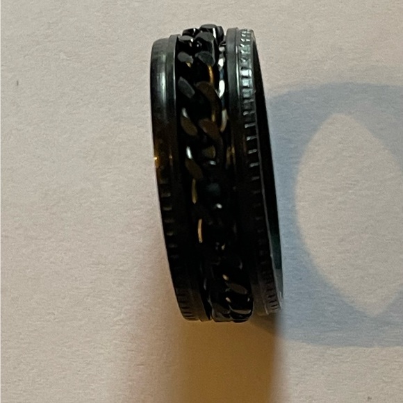 Men’s Black Metal Spin Ring Size 10 - Picture 2 of 4